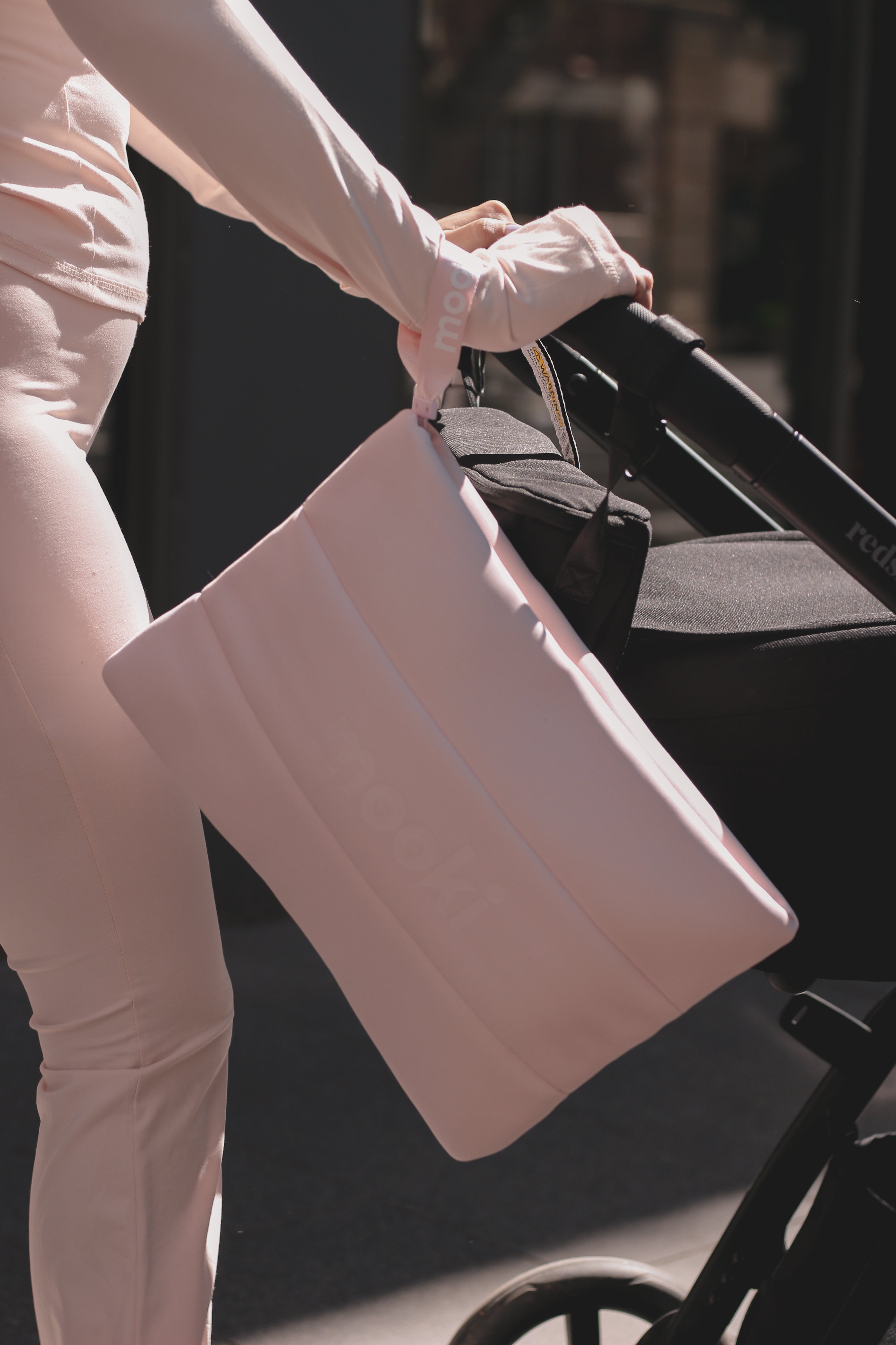 The Cloud Bottle Bag