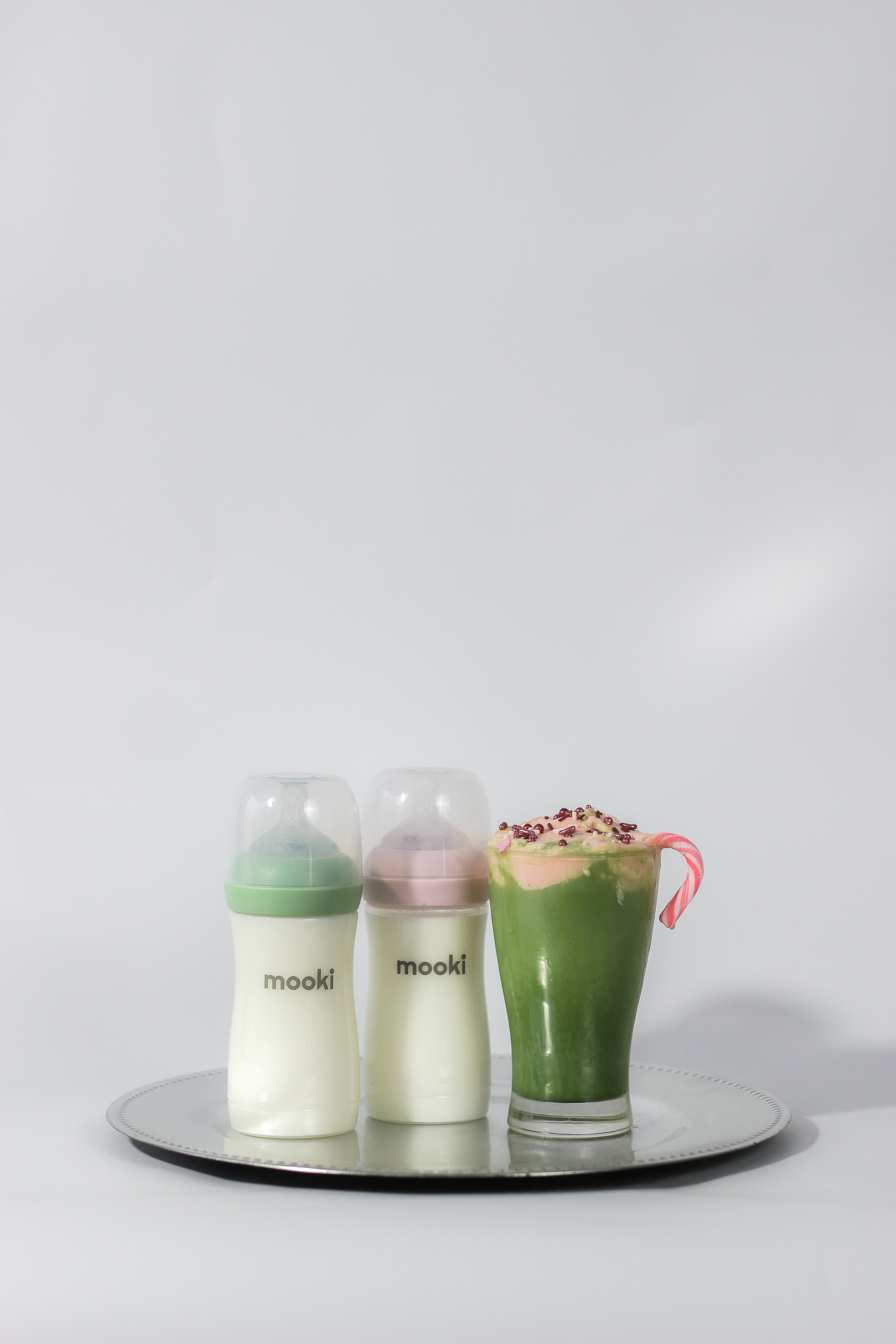 Strawberry Matcha Bottle Set ( HOLIDAY EXCLUSIVE )